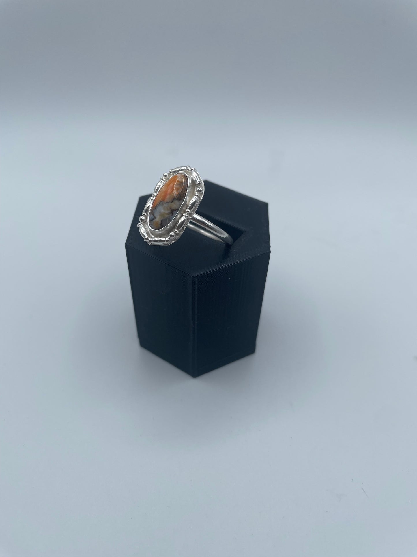 Spiny Oyster Ring, Size 9