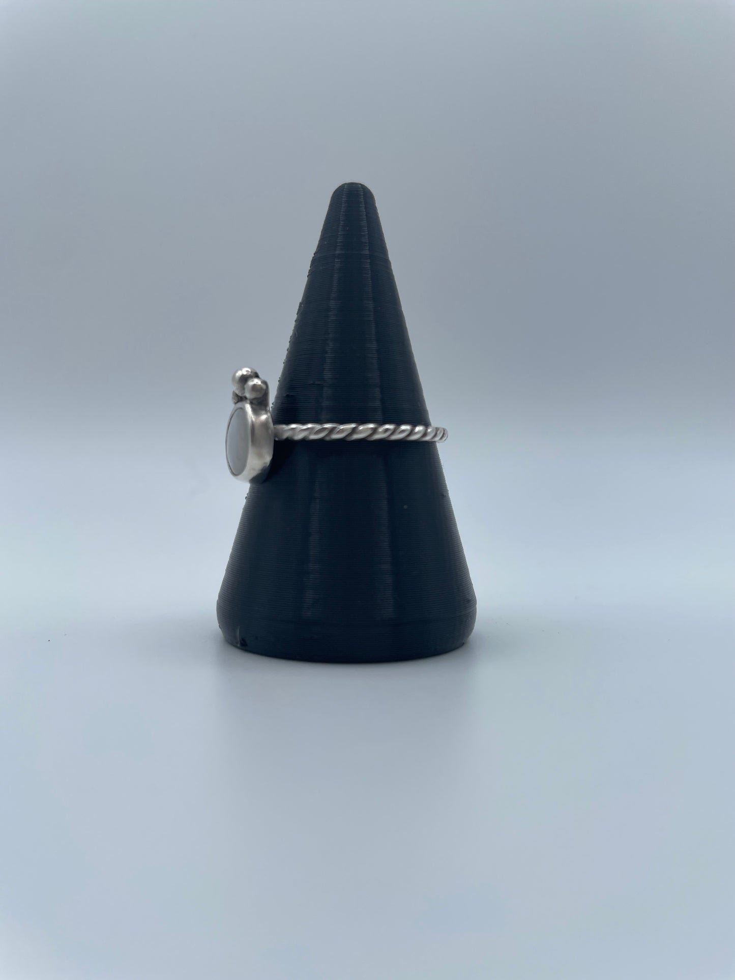 Mother of Pearl Ring, Size 8.5