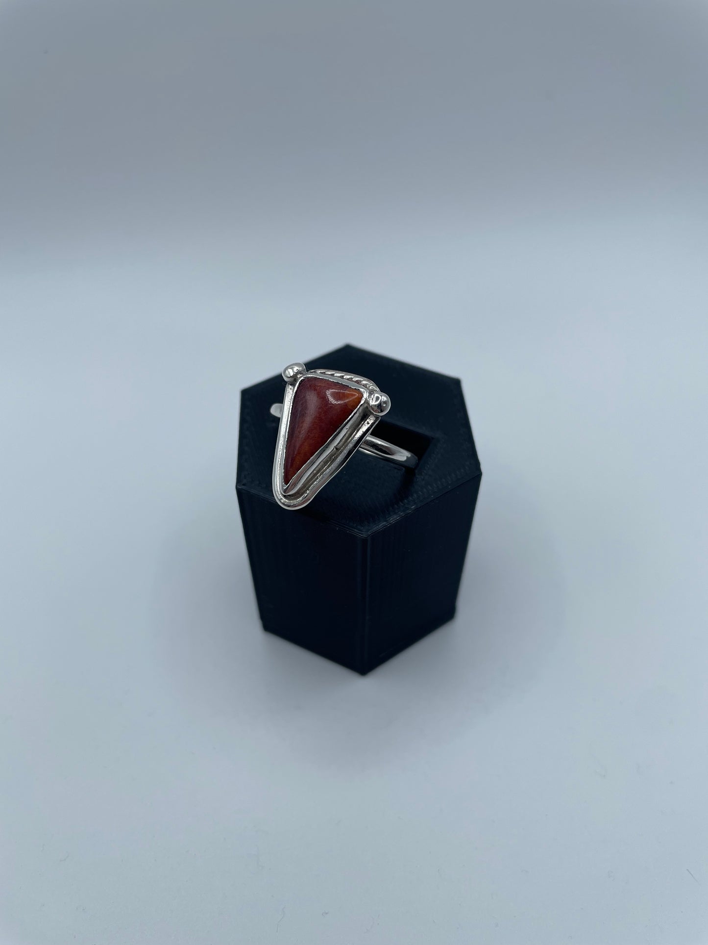 Spiny Oyster Ring, Size 9