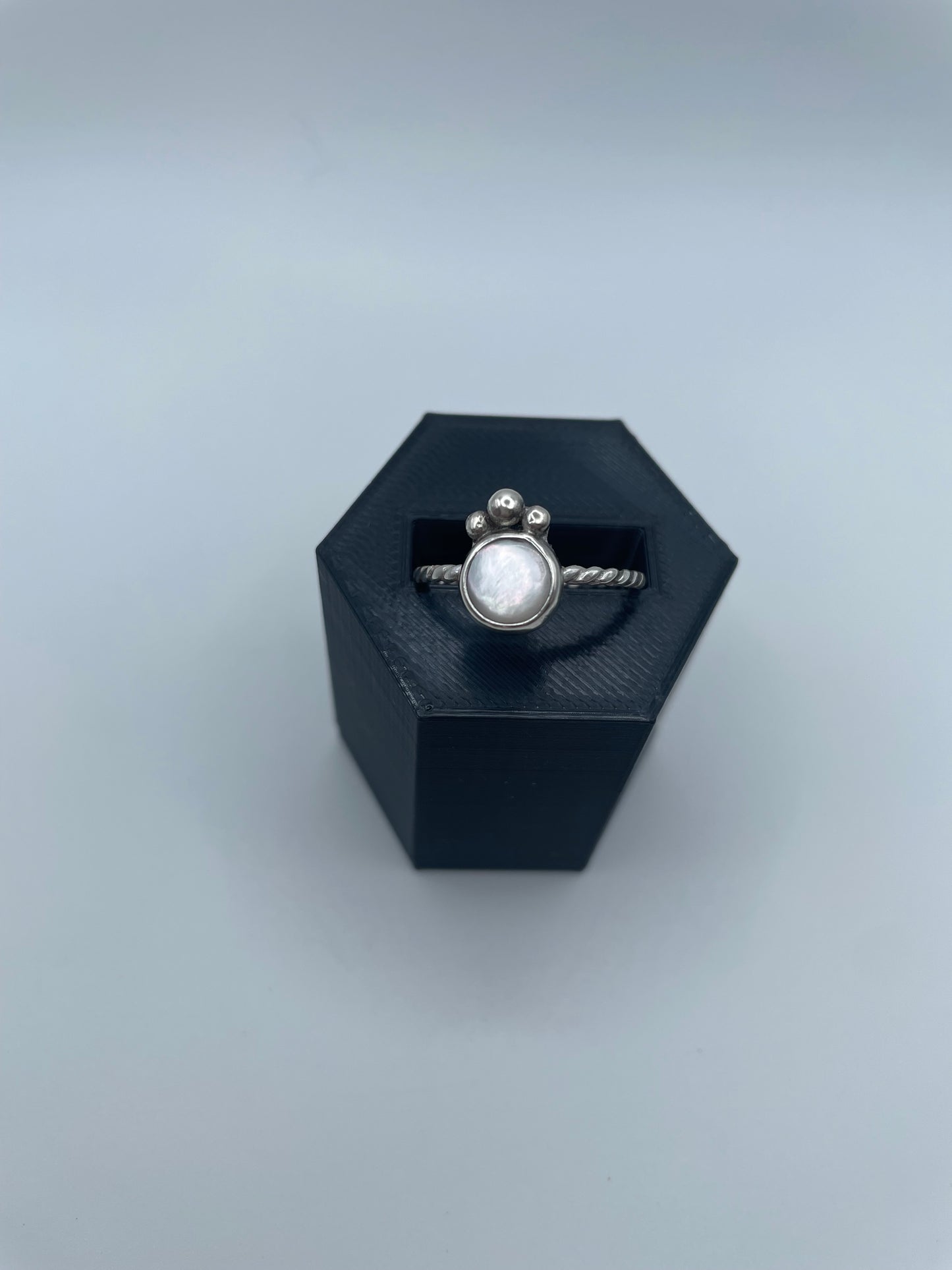 Mother of Pearl Ring, Size 8.5