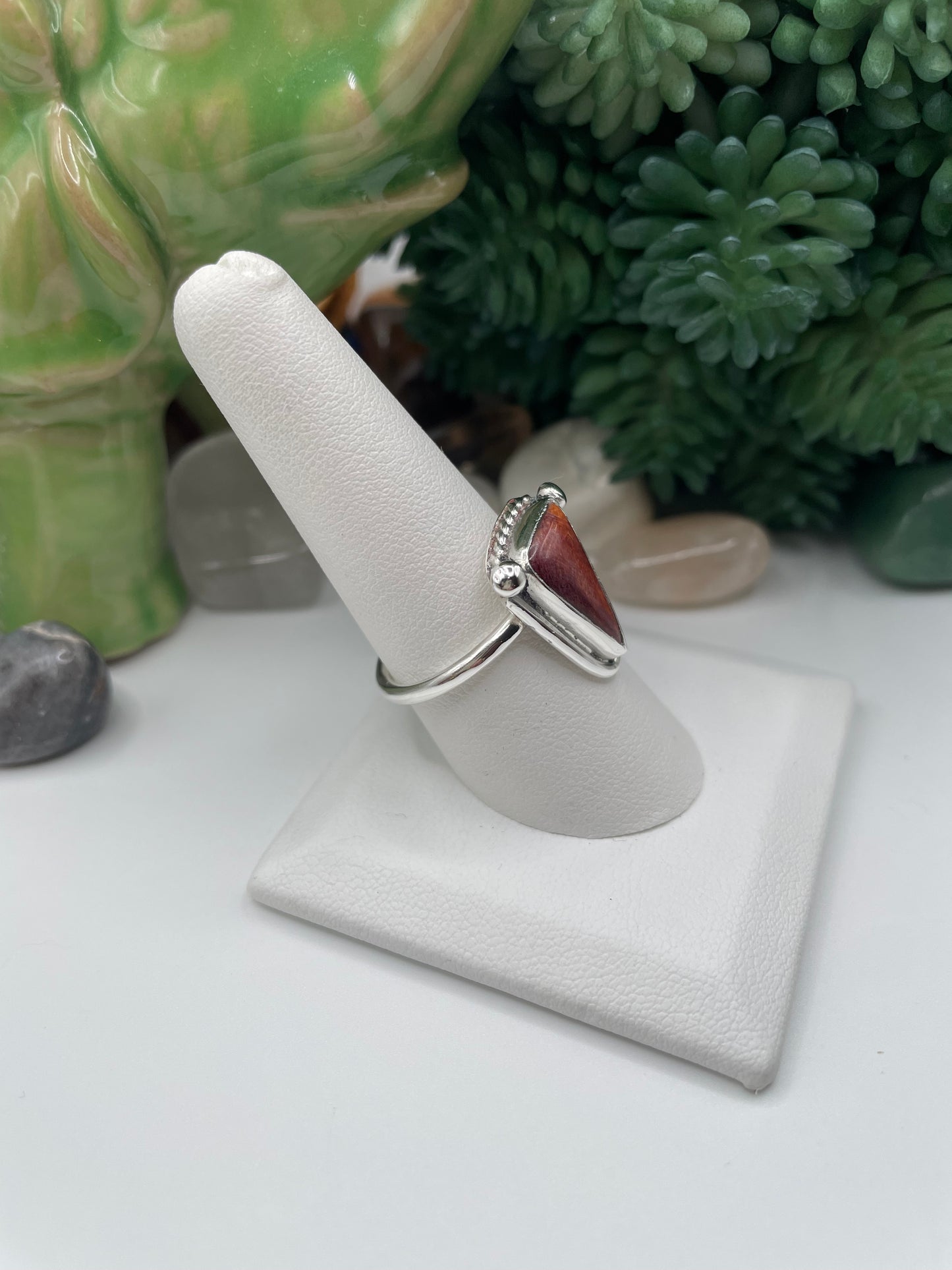 Spiny Oyster Ring, Size 9