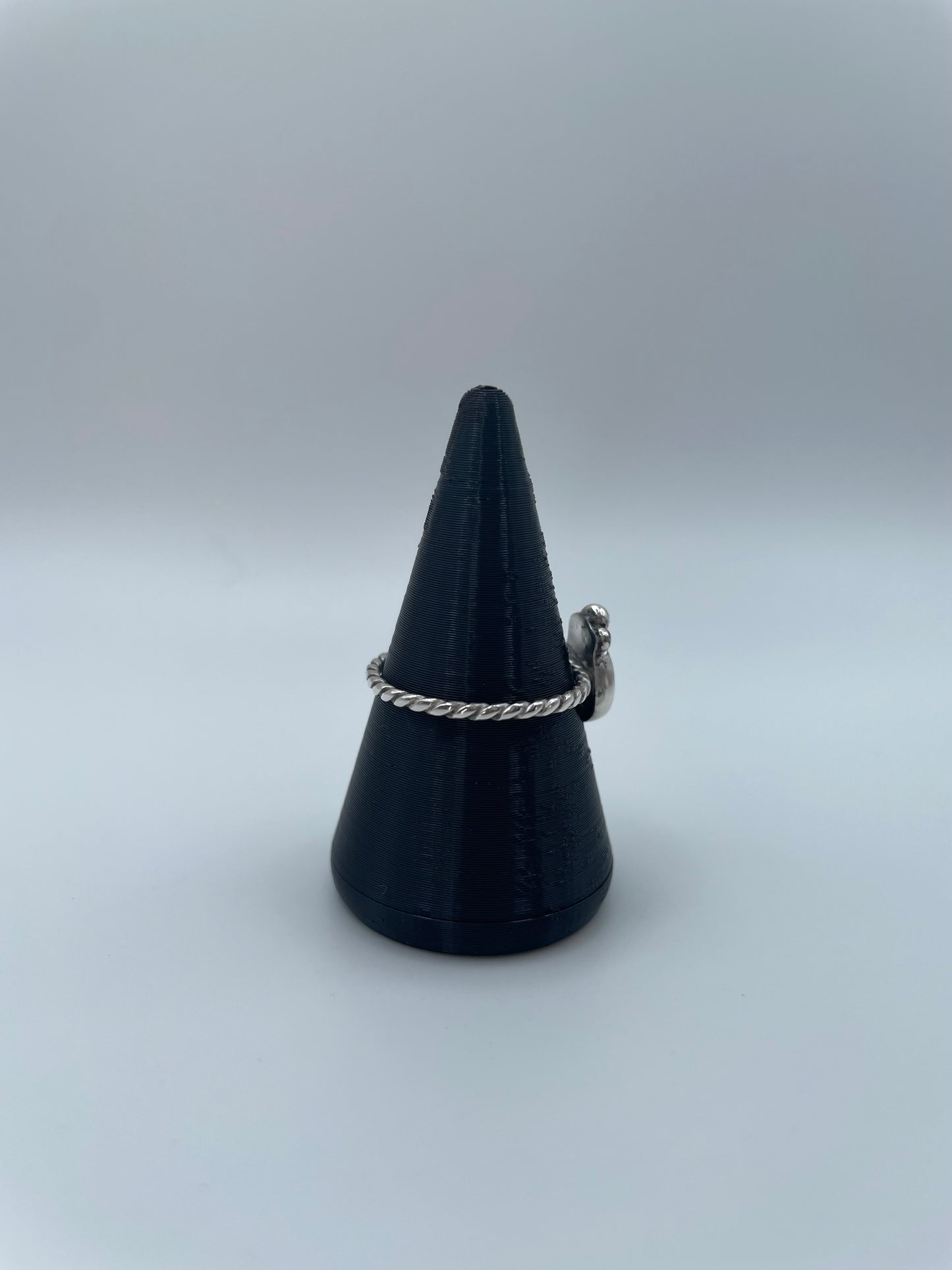 Mother of Pearl Ring, Size 8.5