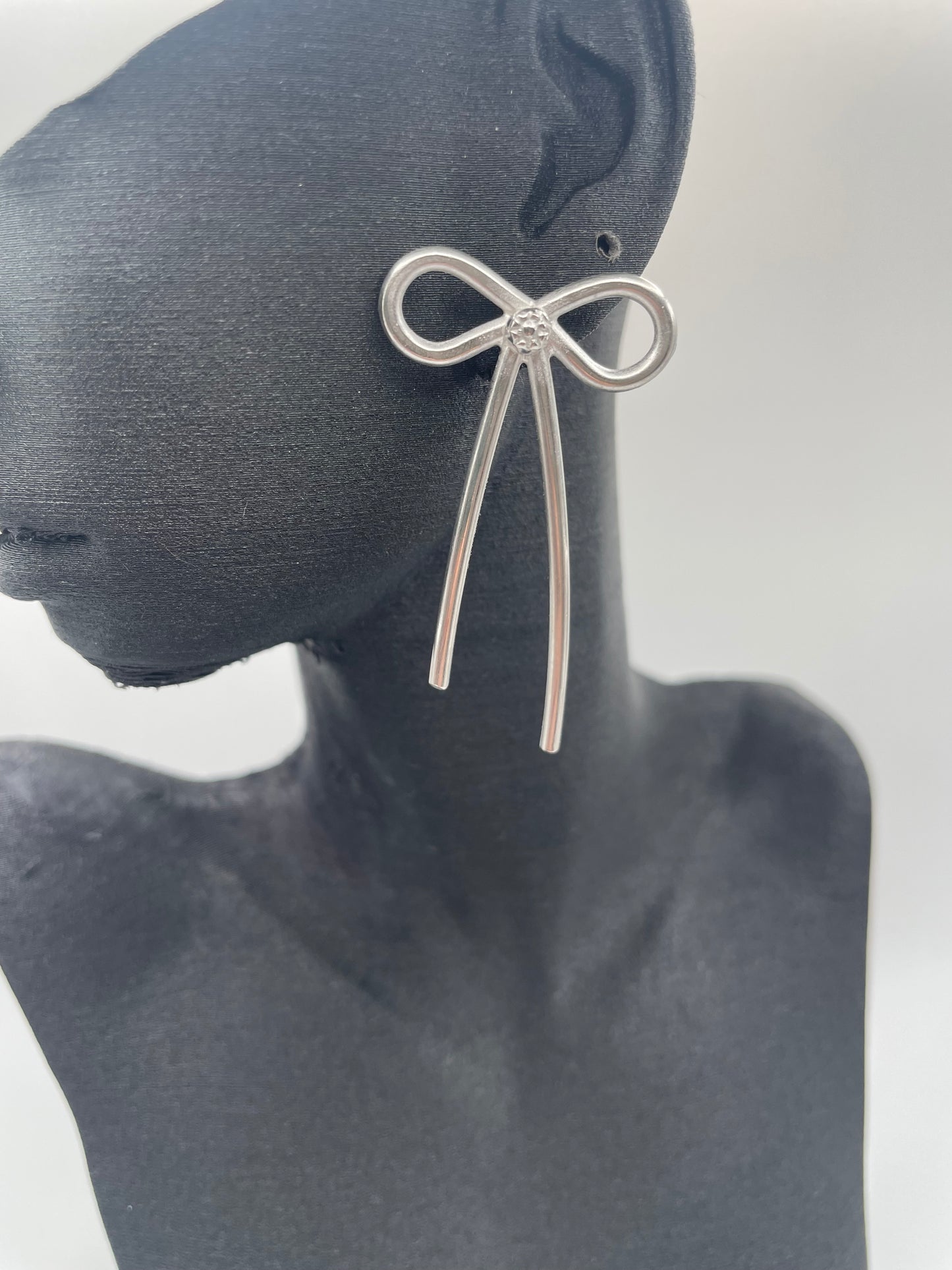 Bow Earrings, Large